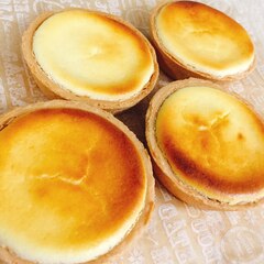 ふわとろミニチーズタルト パブロ風 レシピ 作り方 By Sakiti 楽天レシピ ふわとろミニチーズタルト パブロ風 レシピ 作り方 By Sakiti 楽天レシピ